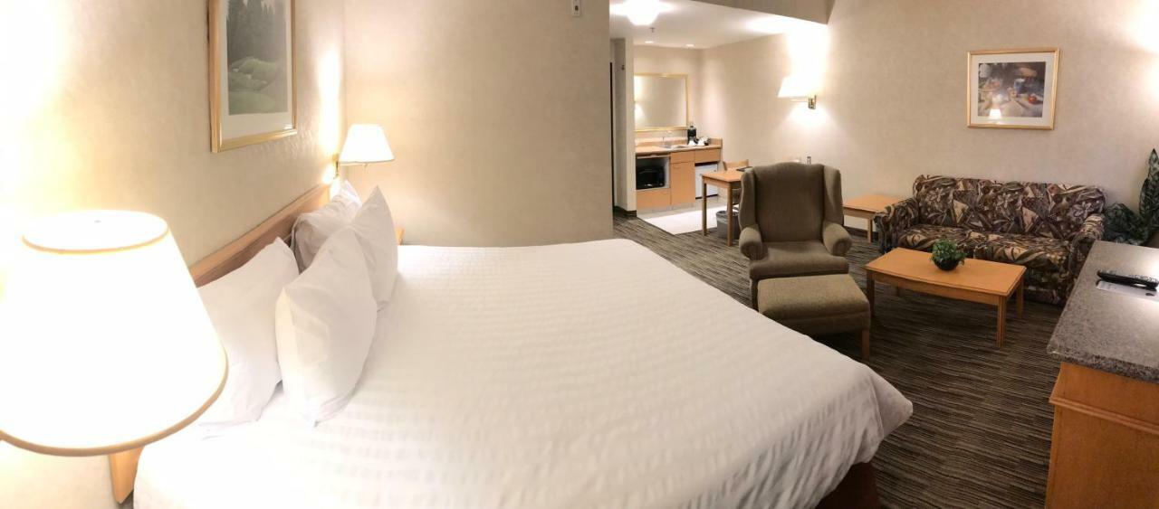 Humphry Inn And Suites Winnipeg Esterno foto