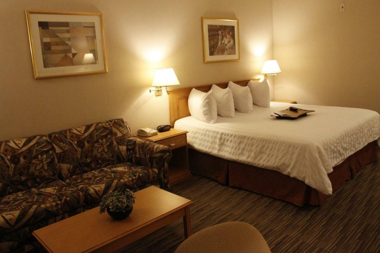 Humphry Inn And Suites Winnipeg Esterno foto