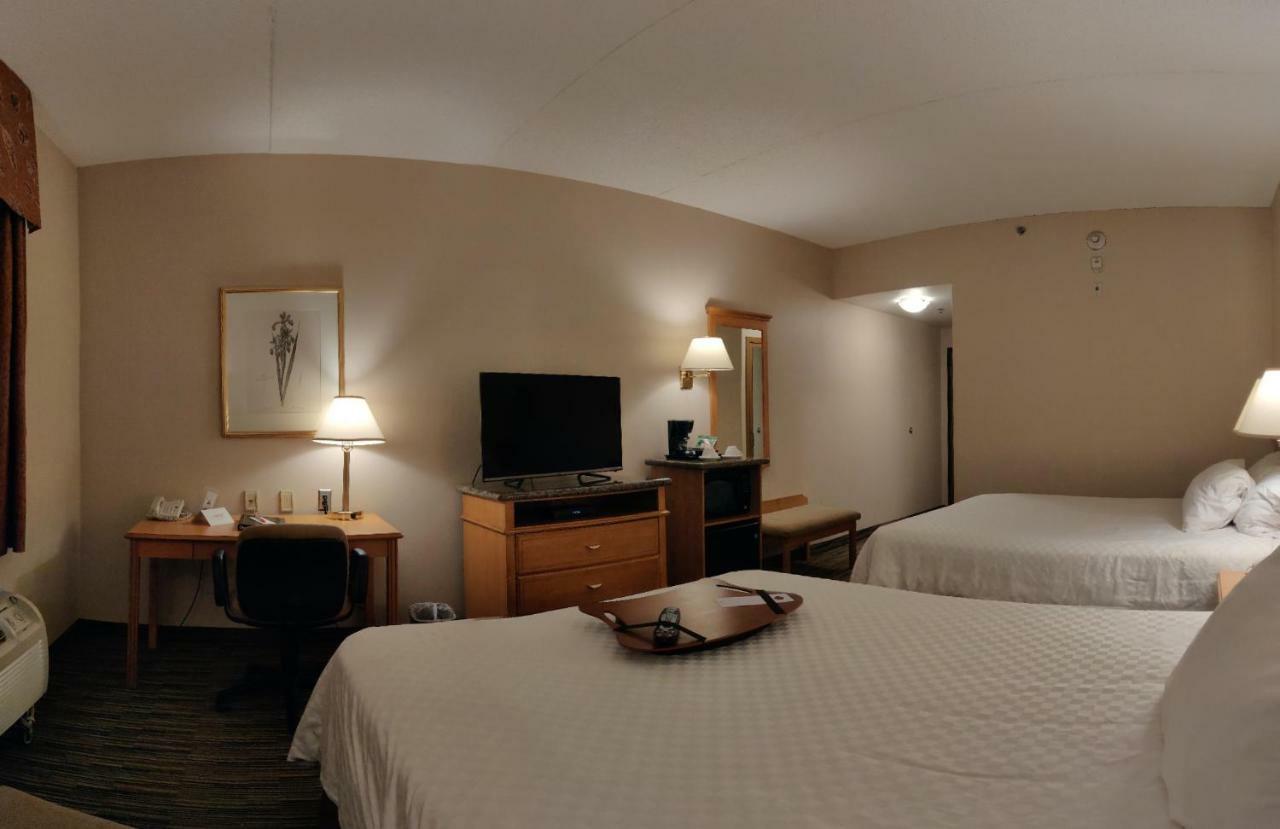Humphry Inn And Suites Winnipeg Esterno foto