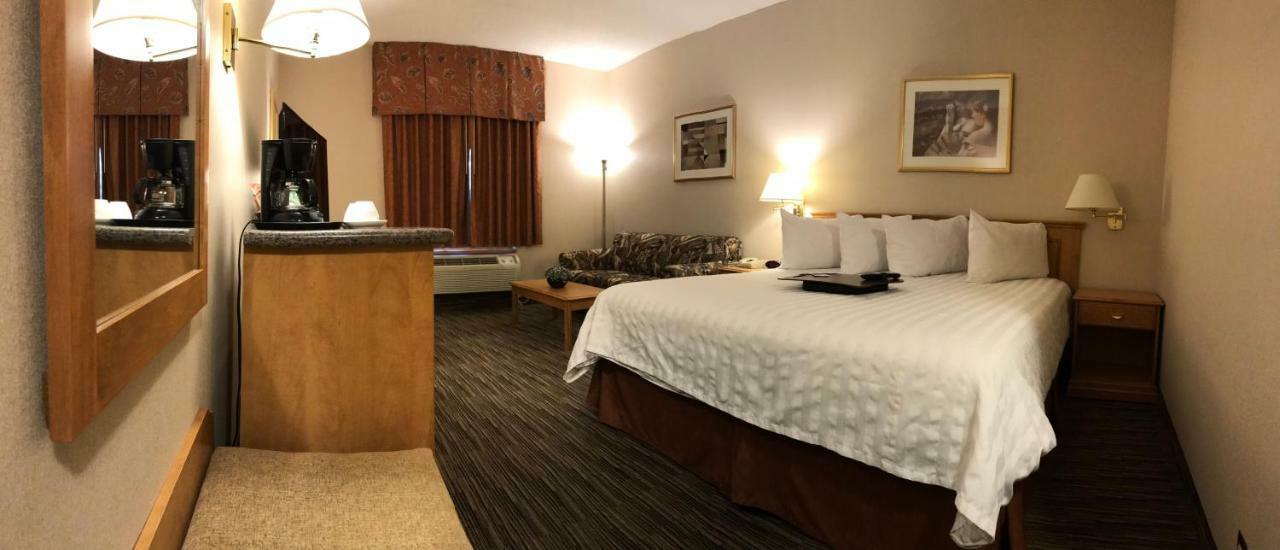 Humphry Inn And Suites Winnipeg Esterno foto