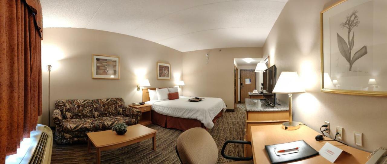 Humphry Inn And Suites Winnipeg Esterno foto